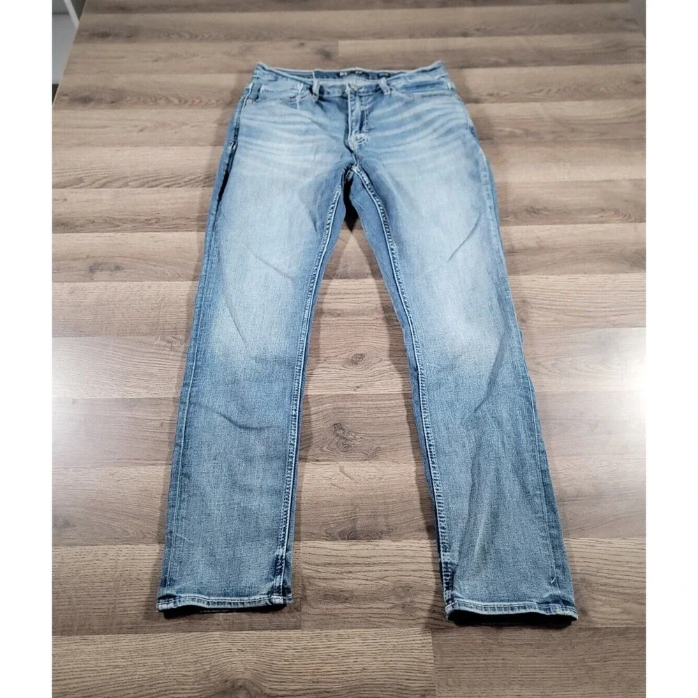BKE Jeans Size 30x28* Blue Medium Wash Ethan Slim Fit Stretch Cotton Preppy Mens